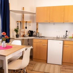 FULL HOUSE Studios - Blue Apartment - NETFLIX, WiFi inkl - Bild 9