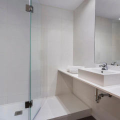 B&B Madrid Aeropuerto T1 T2 T3 - Bild 9