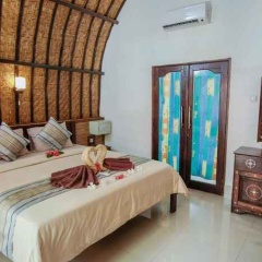 Warna Beach Hotel - Bild 6