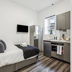 STH Sutherland Avenue Apartment thumbnail 15