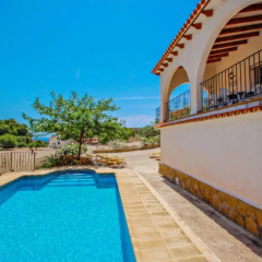 Laura-28A - traditionally furnished detached villa with peaceful surroundings in Calpe thumbnail 9
