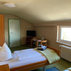 Pension am Klinikum - Bild 1