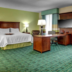 Hampton Inn & Suites Coconut Creek thumbnail 6