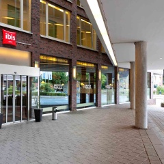 ibis Hamburg Alsterring - Bild 1