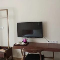 Yangshuo Big Banyan Tree James Joyce Coffetel thumbnail 5