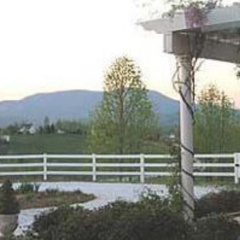 The Red Horse Inn thumbnail 9