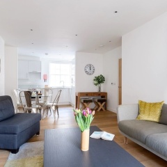 Urban Stay Lovat Lane Apartments - Bild 11