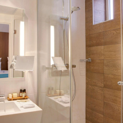 Best Western Plus 61 Paris Nation Hotel - Bild 11