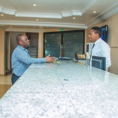 Royal Crest Hotel & Suites - Bild 22
