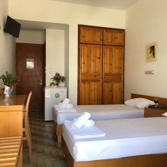 Main Guest House Skiathos thumbnail 1