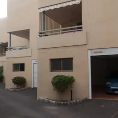 Townhouse in Tenerife thumbnail 1