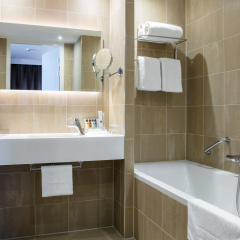 Holiday Inn Amsterdam - Arena Towers by IHG thumbnail 9