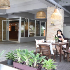 Plai & Herbs Suvarnbhumi Airport - Bild 30