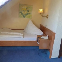 Central - Bild 2