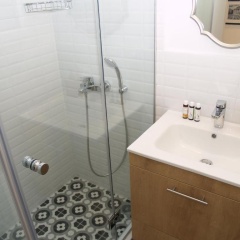 A Refreshed & Rich in Details Apartment in Piraeus (Passalimani - Marina Zeas) - Bild 8