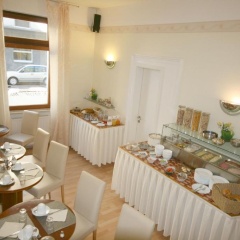 Hotel Classic Inn - Bild 14