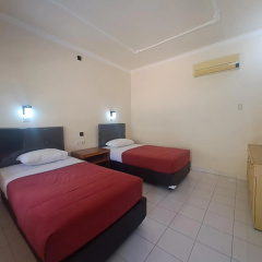 Lovina Beach Hotel - Bild 2