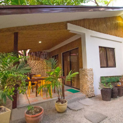 The Rose Pike at Boracay thumbnail 38