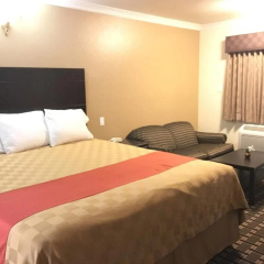 Hacienda Inn thumbnail 11