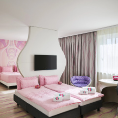 nhow Berlin Hotel thumbnail 4
