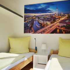 CLUB Lodges Berlin Mitte thumbnail 2