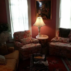 Swann Hotel Bed & Breakfast thumbnail 9