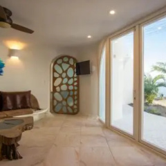 Swan Villas Belize thumbnail 6