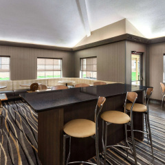 Super 8 by Wyndham Copley Akron thumbnail 12