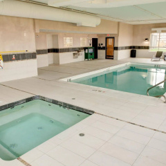 Hampton Inn & Suites by Hilton Regina East Gate thumbnail 11