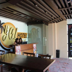 YCL Hotel thumbnail 1