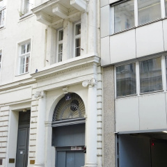 Luxury Oldtown Apartments thumbnail 1