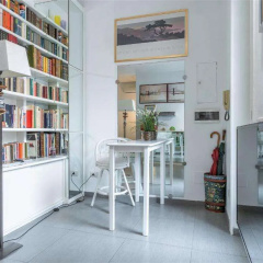 S.Ambrogio Square - Bild 11