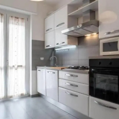Suzzani Apartment thumbnail 2