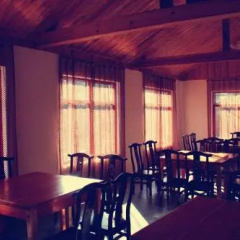Sunshine Holiday Inn thumbnail 12