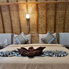 Warna Beach Hotel - Bild 3