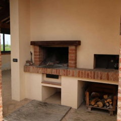 Quaint Farmhouse in Montepulciano with Pool thumbnail 3
