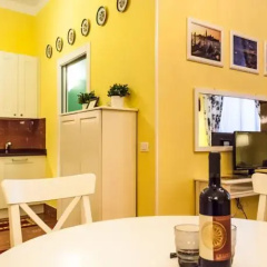 Temporary House - Via della Moscova thumbnail 8