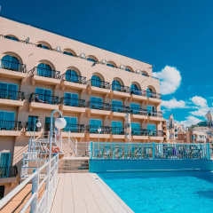 Gillieru Harbour Hotel thumbnail 14