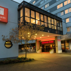 Leonardo Hotel Frankfurt City South - Bild 1