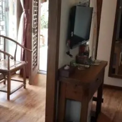 Lijiang Xianshe House thumbnail 3