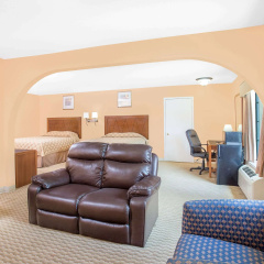 Super 8 by Wyndham San Angelo thumbnail 4