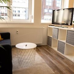 FULL HOUSE Studios - Orange Apartment - NETFLIX, WiFi inkl - Bild 7