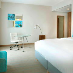 Courtyard by Marriott Amsterdam Arena Atlas Hotel thumbnail 4