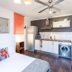Pleasant Studio With Balcony Close to Camp Nou - Barcelona ! - Bild 13
