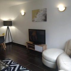 5 mn (450 m) walk Metro/La Defense/3BR/8Pers - Bild 8
