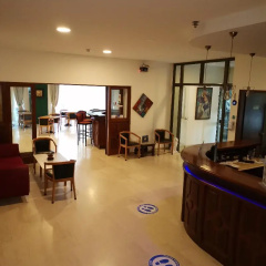 Paradise Hotel thumbnail 19