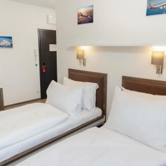 SKY Hotel Prague - Bild 6