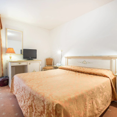 Hotel Ambassador Tre Rose - Bild 5