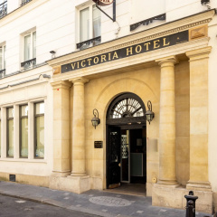 Victoria Hotel