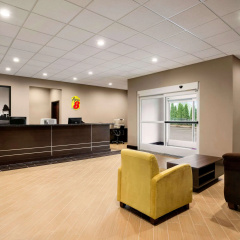 Super 8 by Wyndham Hershey Chocolate Avenue thumbnail 2